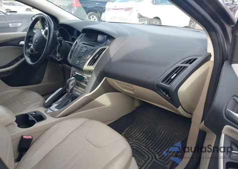 2012 Ford Focus Sel z USA, uszkodzony, nr VIN 1FAHP3M25CL407008